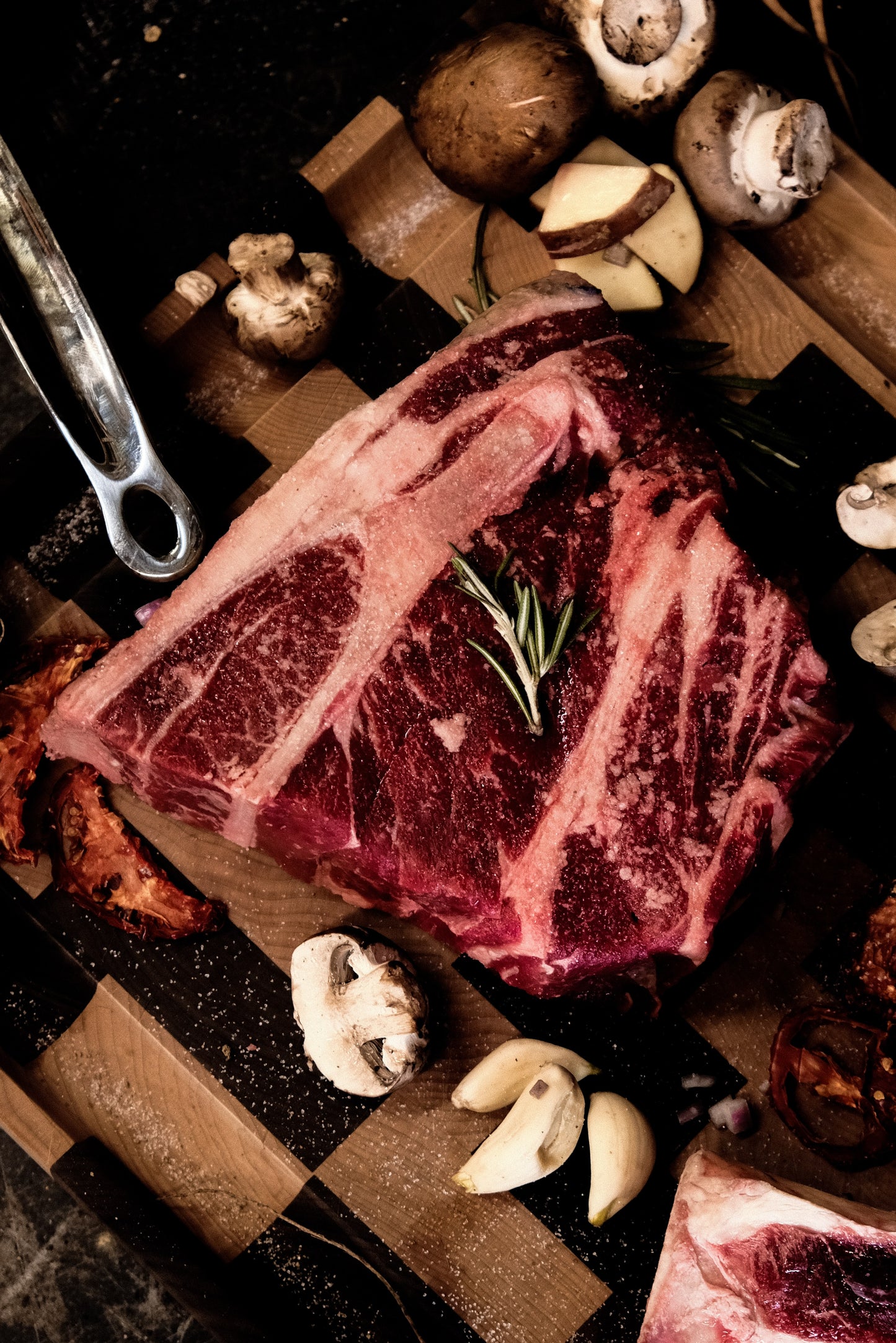 Bone-In Chuck Roast